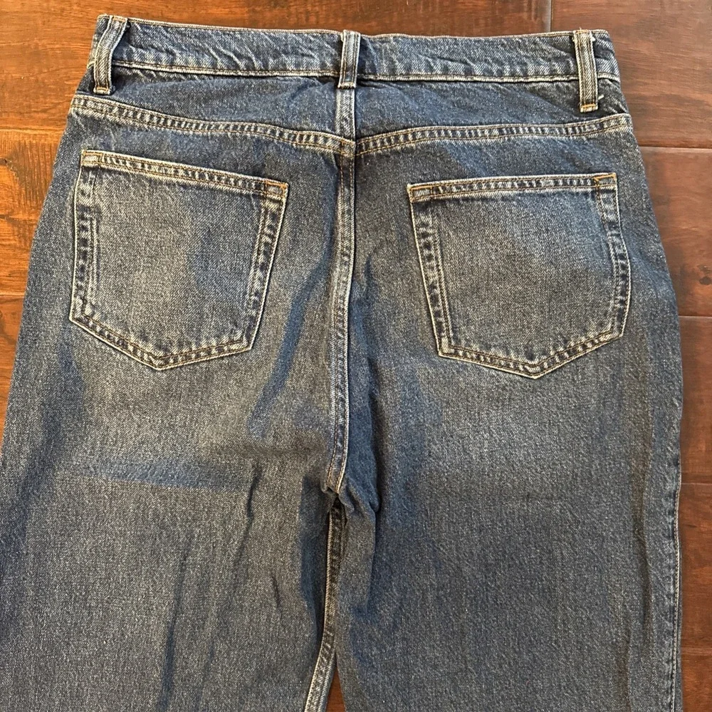 Reformation Val 90s Mid Rise Straight Jeans Raw Hem Side Slits Size 28 EUC - Picture 6 of 8